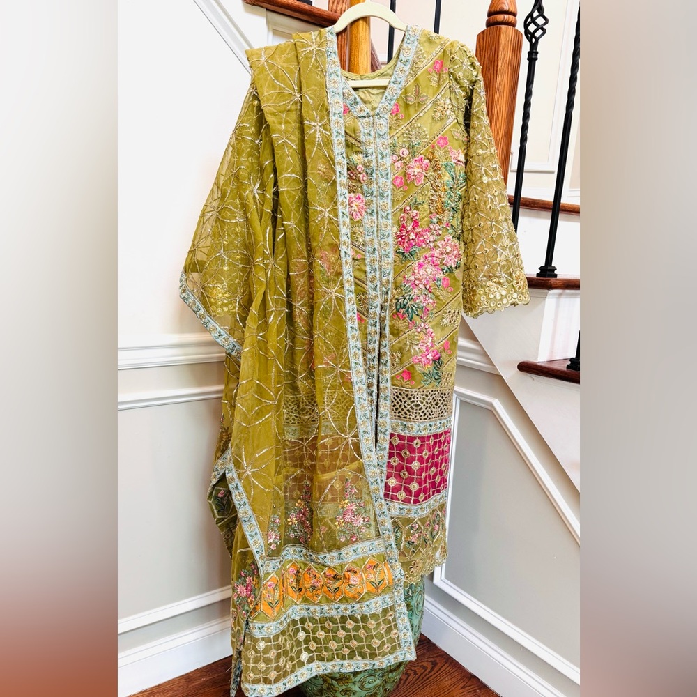 New Floral Embroidered Green, Pink formal party Dress Indian Pakistani outfit